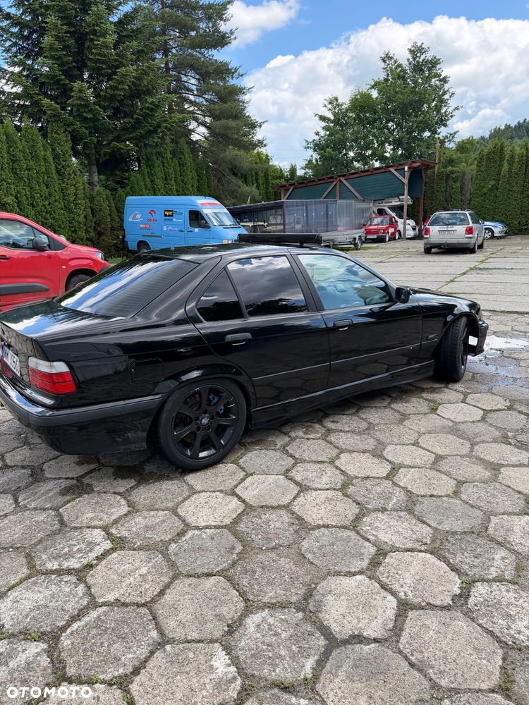 BMW Seria 3 - 4