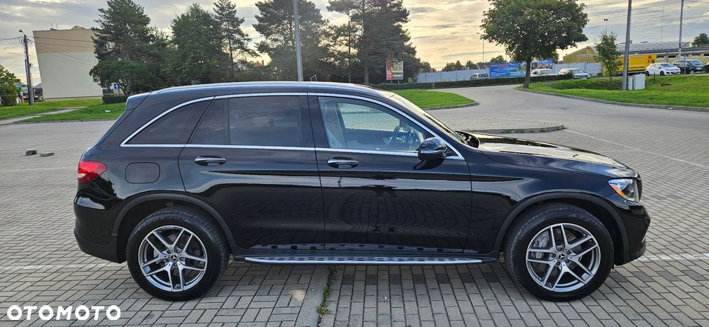 Mercedes-Benz GLC 300 4Matic 9G-TRONIC - 28