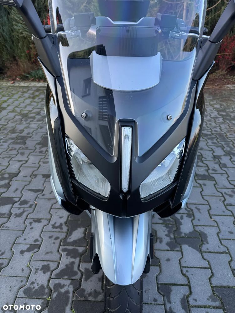 BMW CE 04 - 21