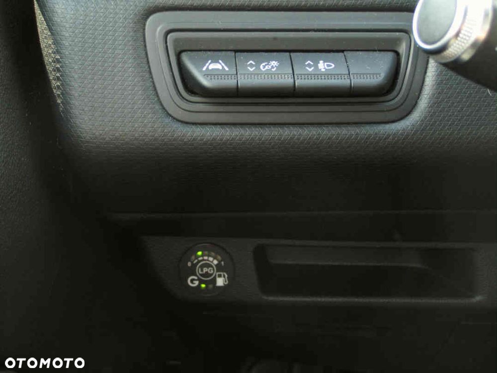 Renault Clio ver-1-0-tce-zen - 15
