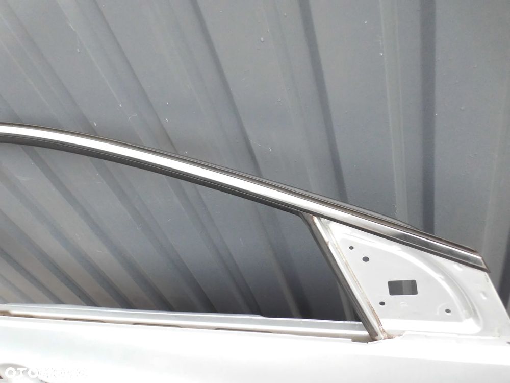 DRZWI HYUNDAI I40 LIFT PRAWE PRZEDNIE SREBRNY T8T ORYGINAŁ - 12