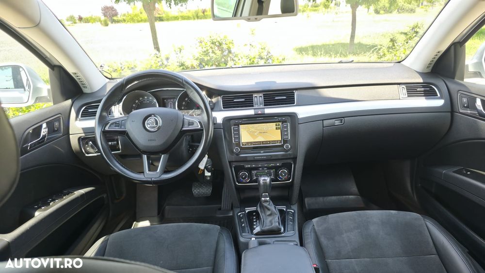 Skoda Superb 2.0 TDI Green tec 4x4 DSG L&K - 6