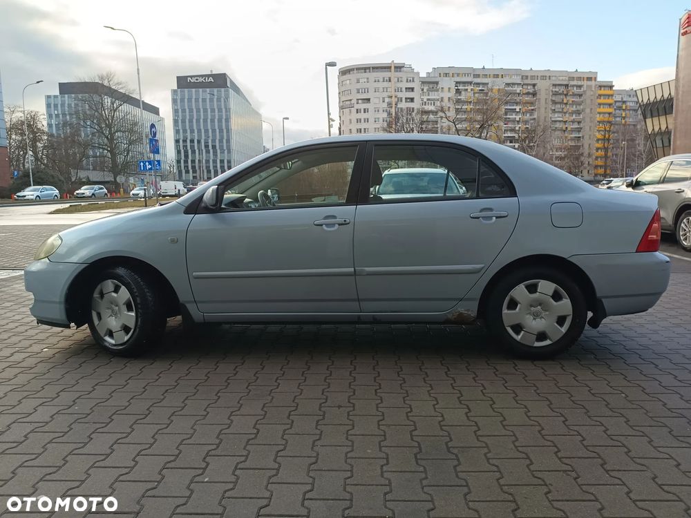 Toyota Corolla 1.6 VVT-i Sol - 5