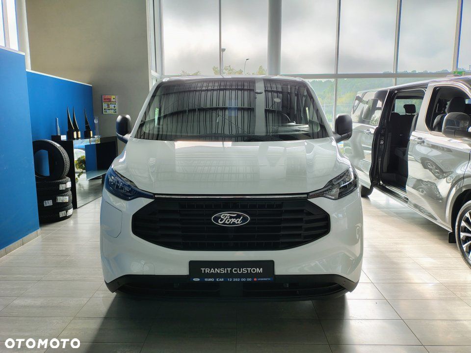 Ford Transit Custom - 3
