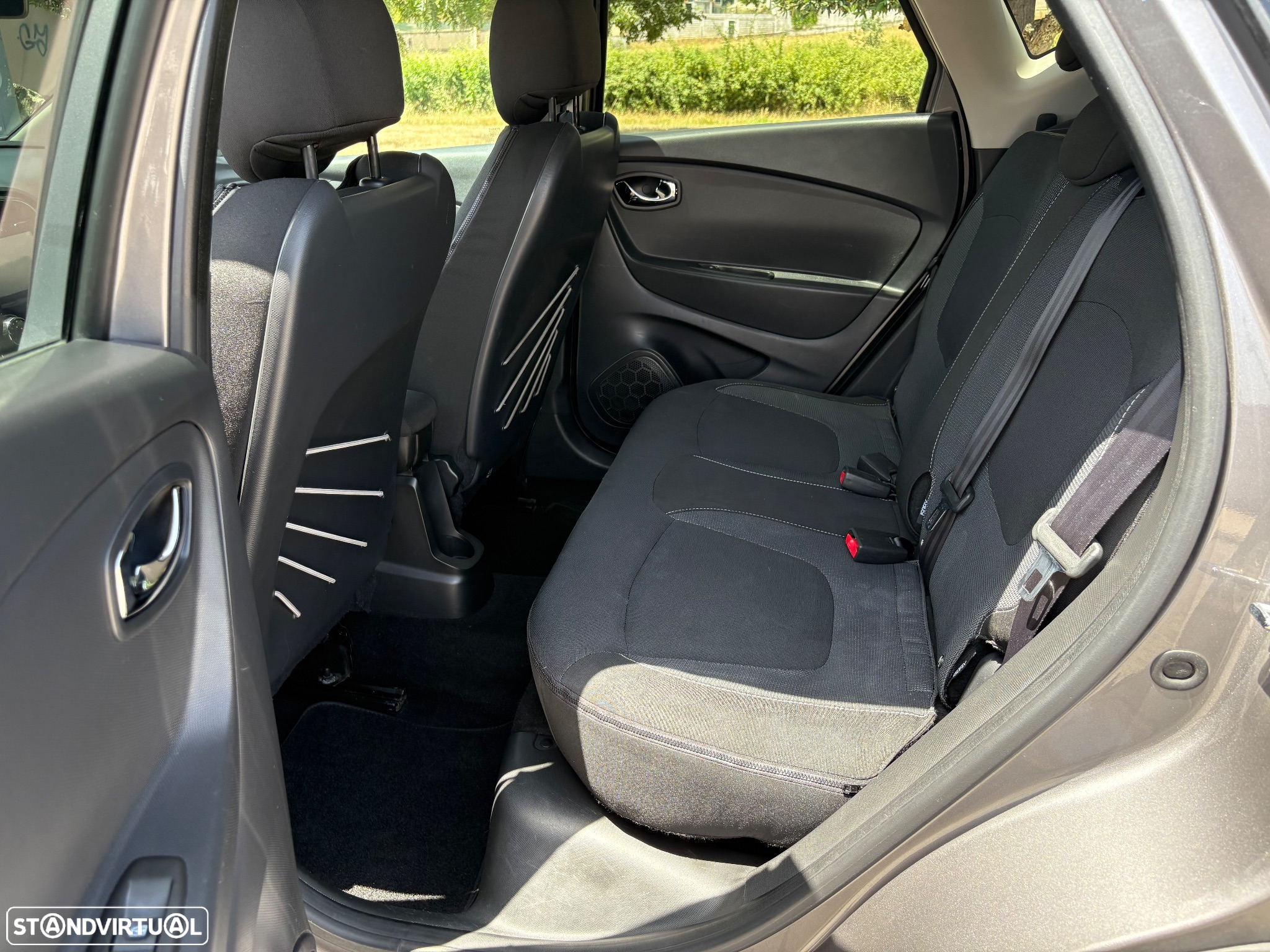 Renault Captur 0.9 TCE Sport - 31