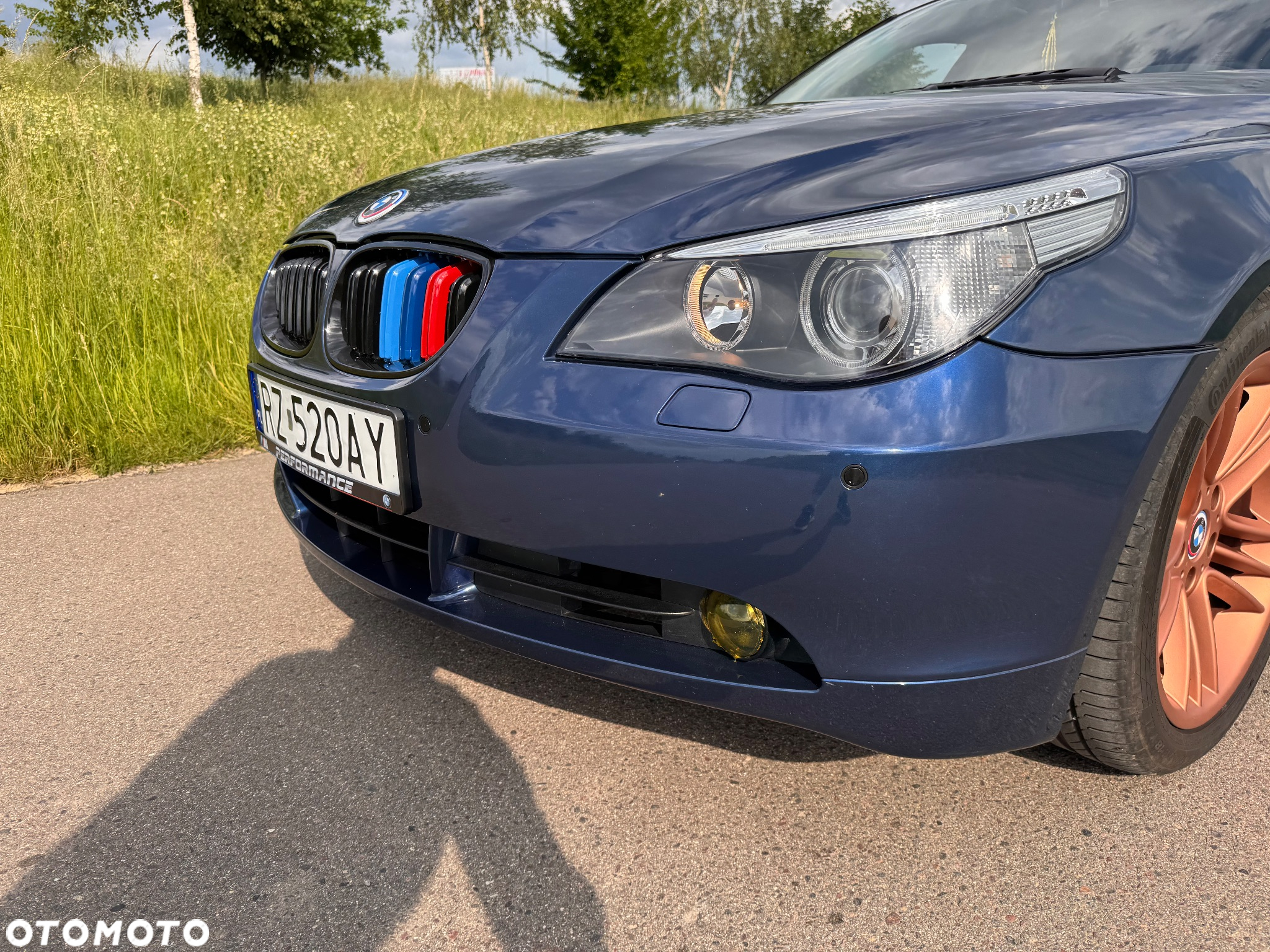 BMW Seria 5 545i - 35