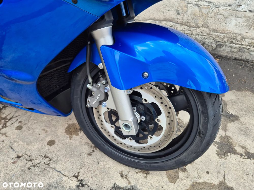 Kawasaki ZZR - 11