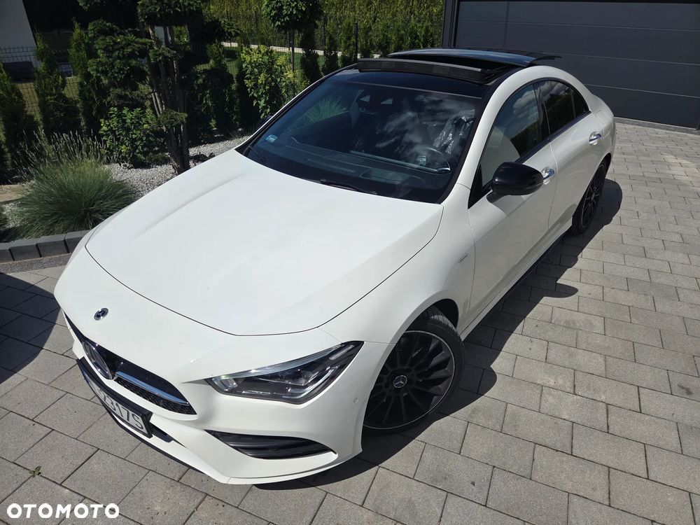 Mercedes-Benz CLA 250 4-Matic Edition 1 7G-DCT - 3