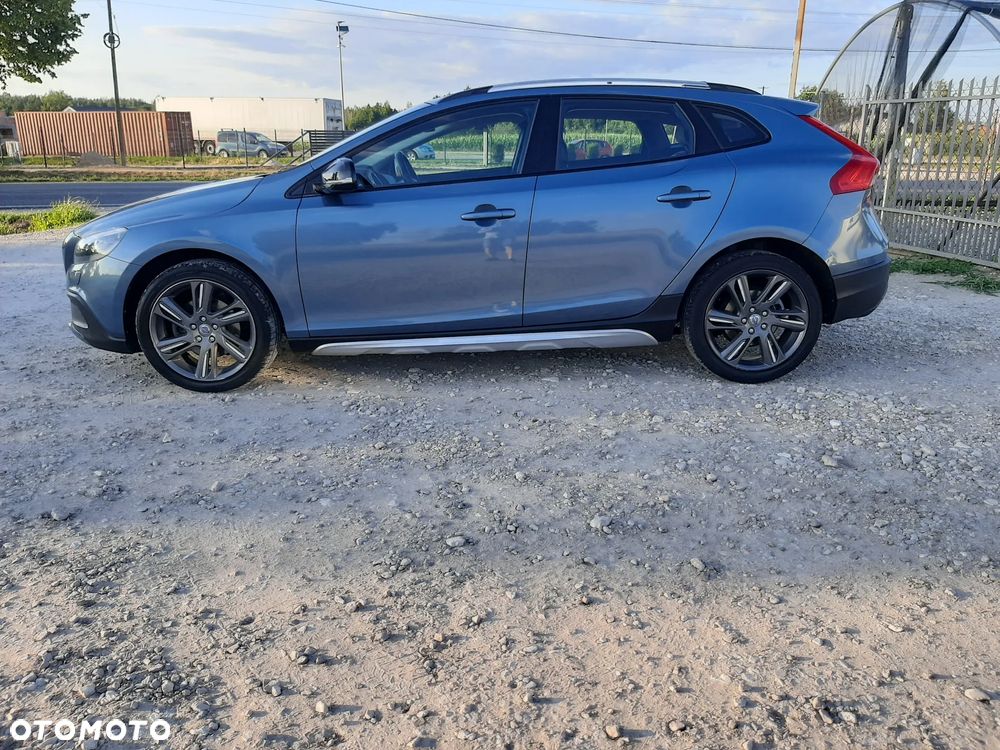 Volvo V40 Cross Country D2 - 9