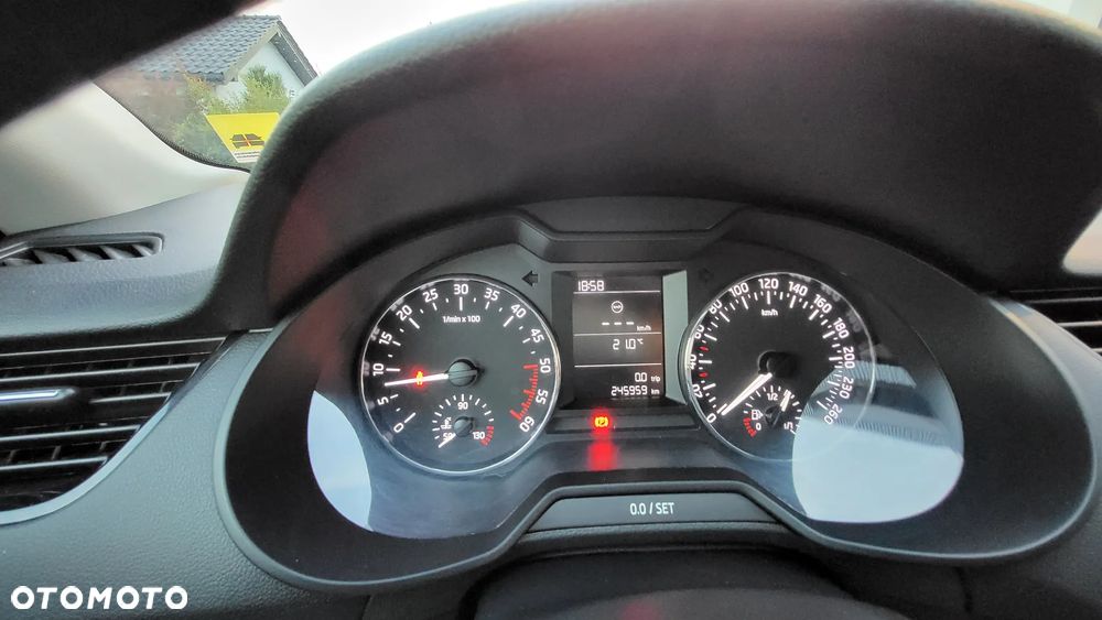 Skoda Octavia 1.6 TDI Active - 13