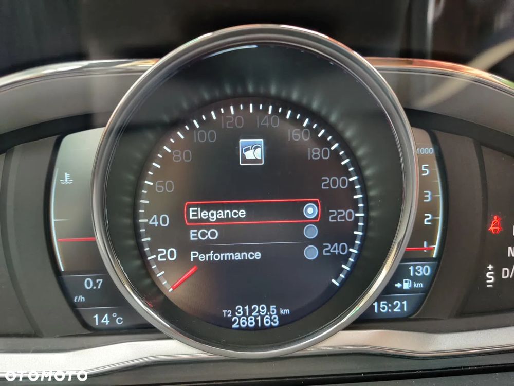 Volvo XC 70 D4 Drive-E Momentum - 25