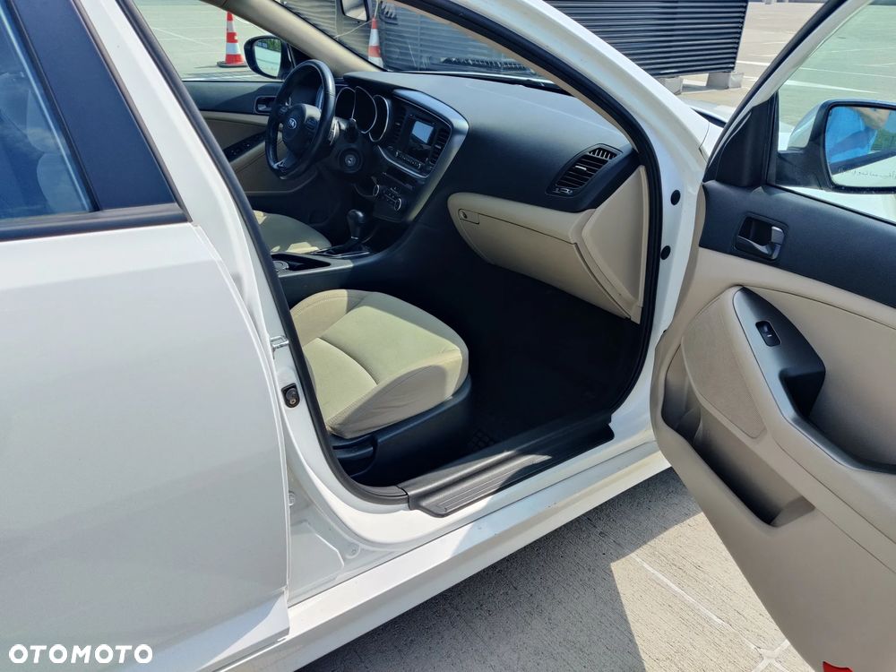 Kia Optima - 7