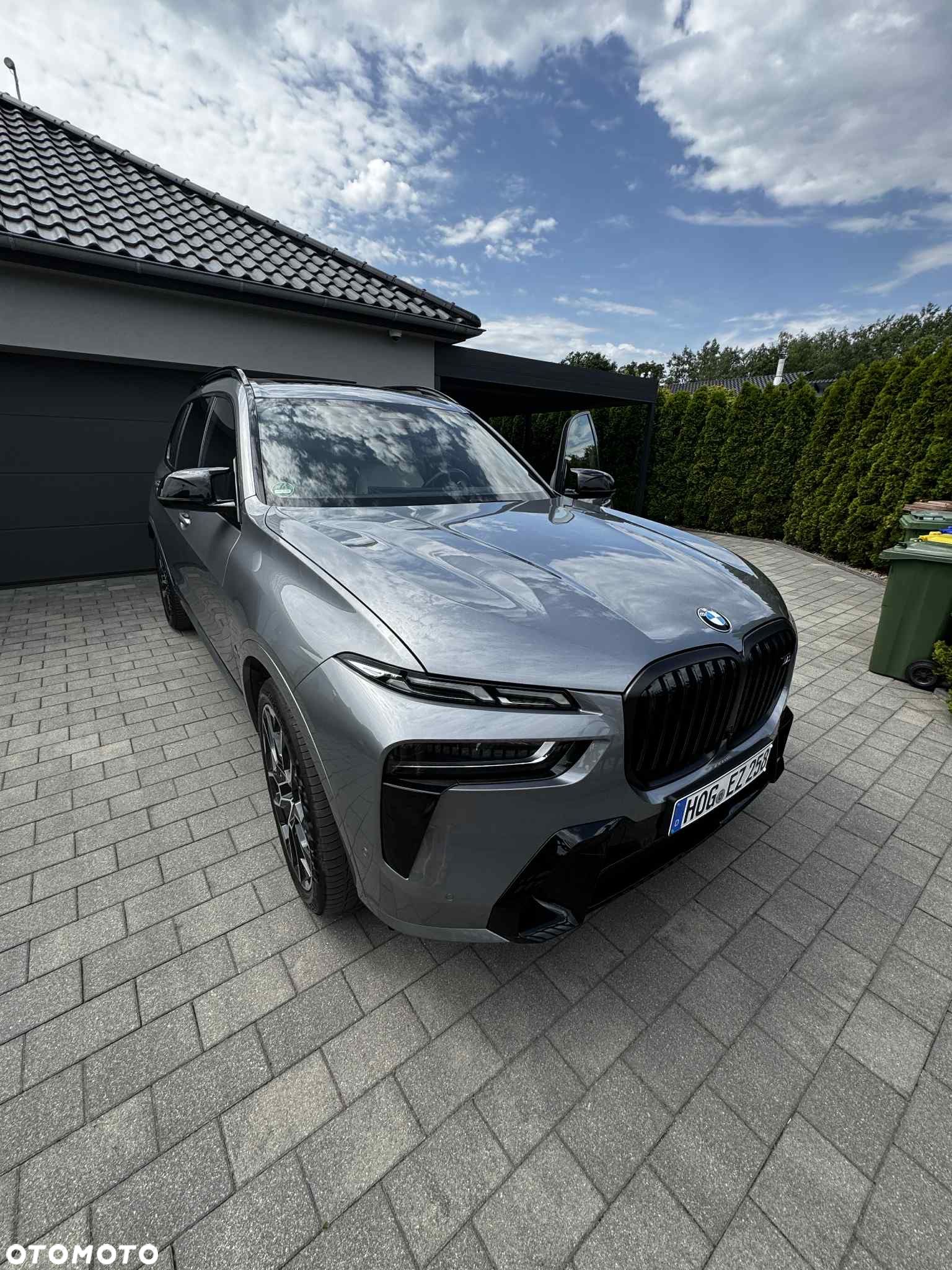 BMW X7 M60i xDrive - 1