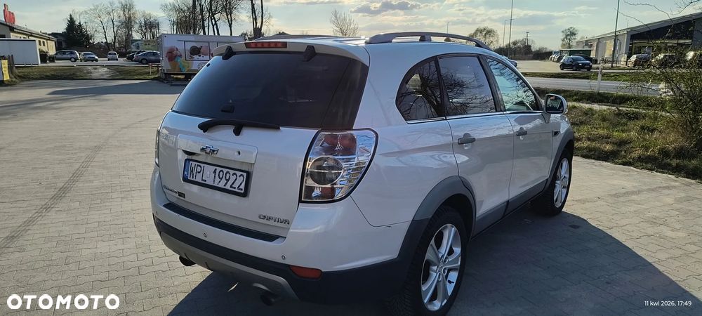 Chevrolet Captiva 2.2 D LTZ - 5
