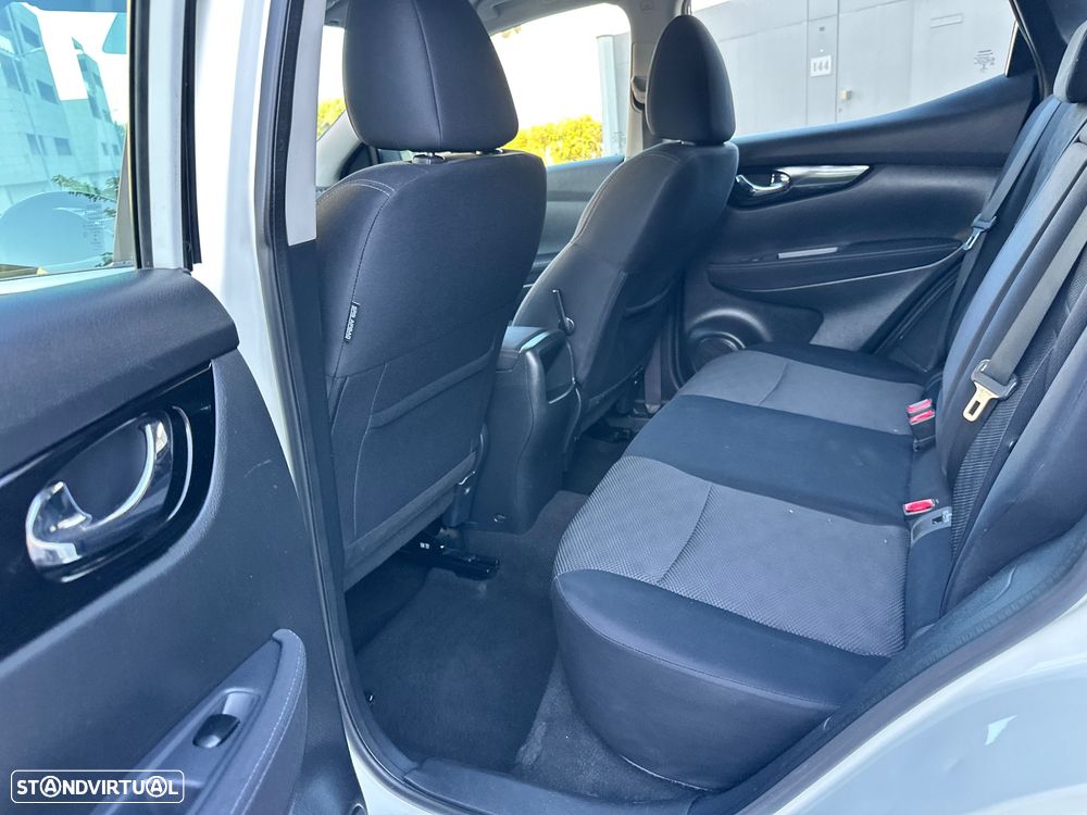 Nissan Qashqai 1.5 dCi Acenta - 28