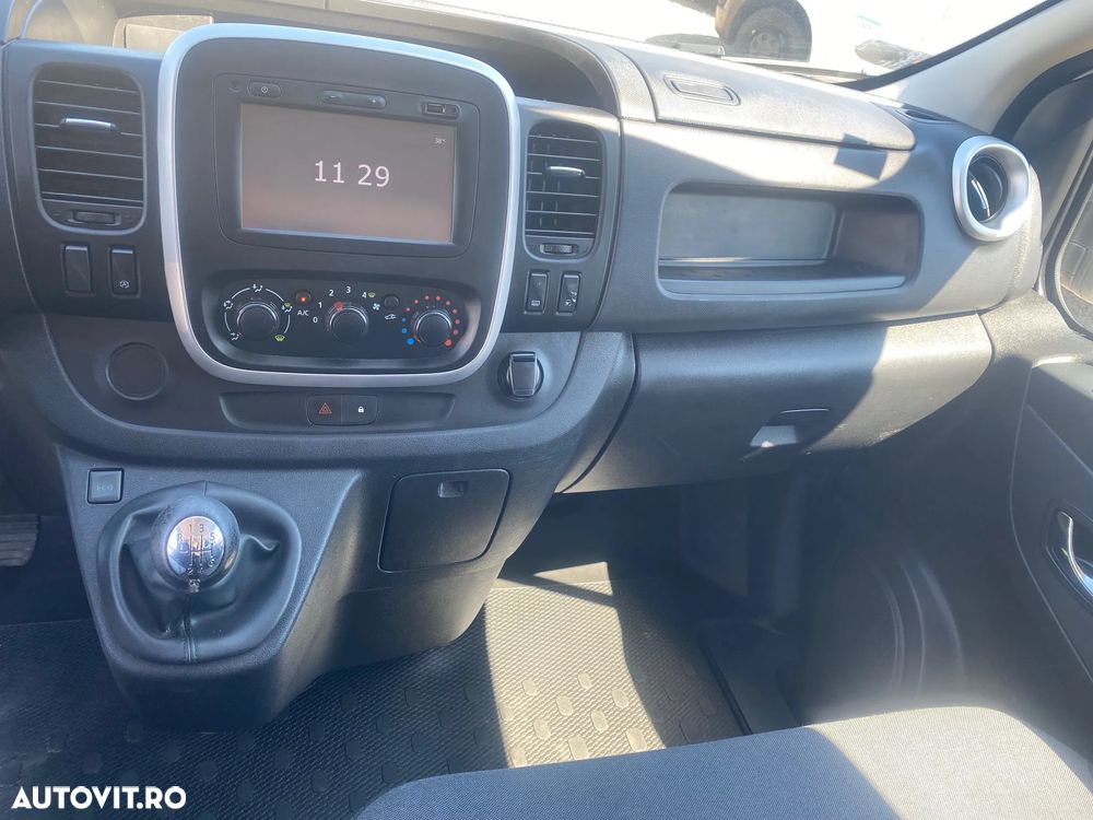 Renault TRAFIC - 15