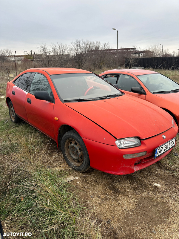Dezmembrez Mazda 323f