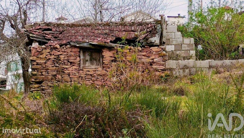 Terreno para construção em Lagares e Figueira de 417,00 m2 - Grande imagem: 2/9