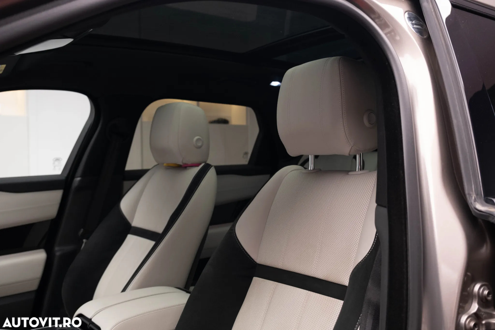 Land Rover Range Rover Velar 2.0 R-Dynamic - 22