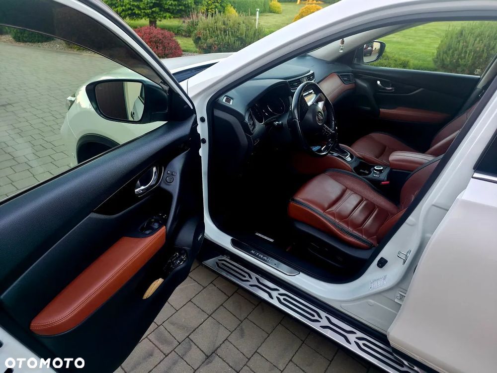Nissan X-Trail 2.0 dCi Tekna 4WD Xtronic - 12