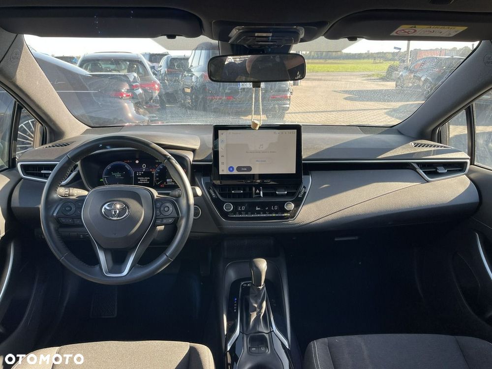 Toyota Corolla 1.8 Hybrid Comfort - 13