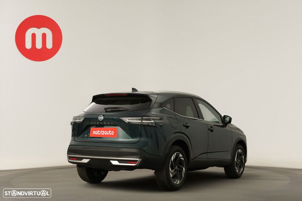 Nissan Qashqai 1.3 DIG-T N-Connecta LED Xtronic - 4