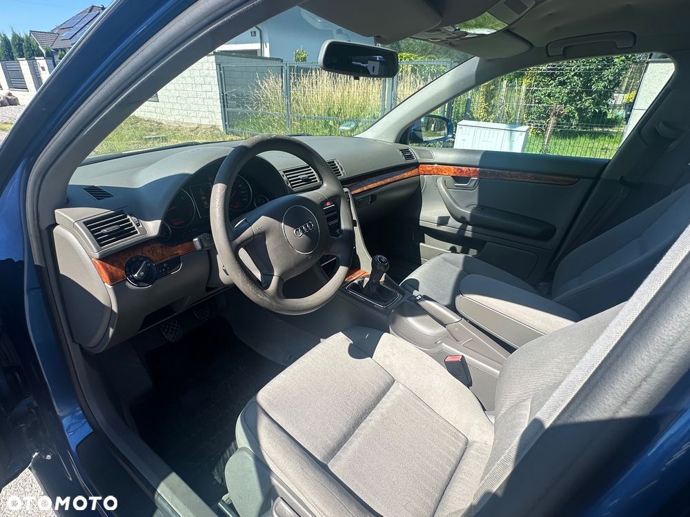 Audi A4 Avant 1.8 T - 9