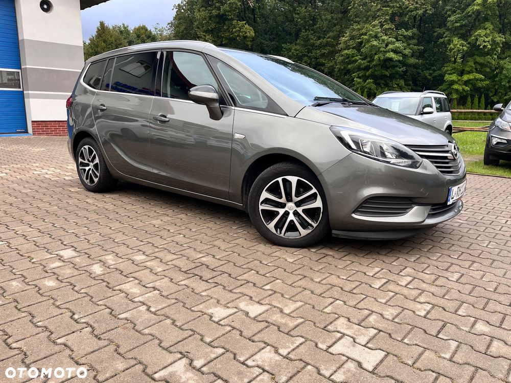 Opel Zafira - 4