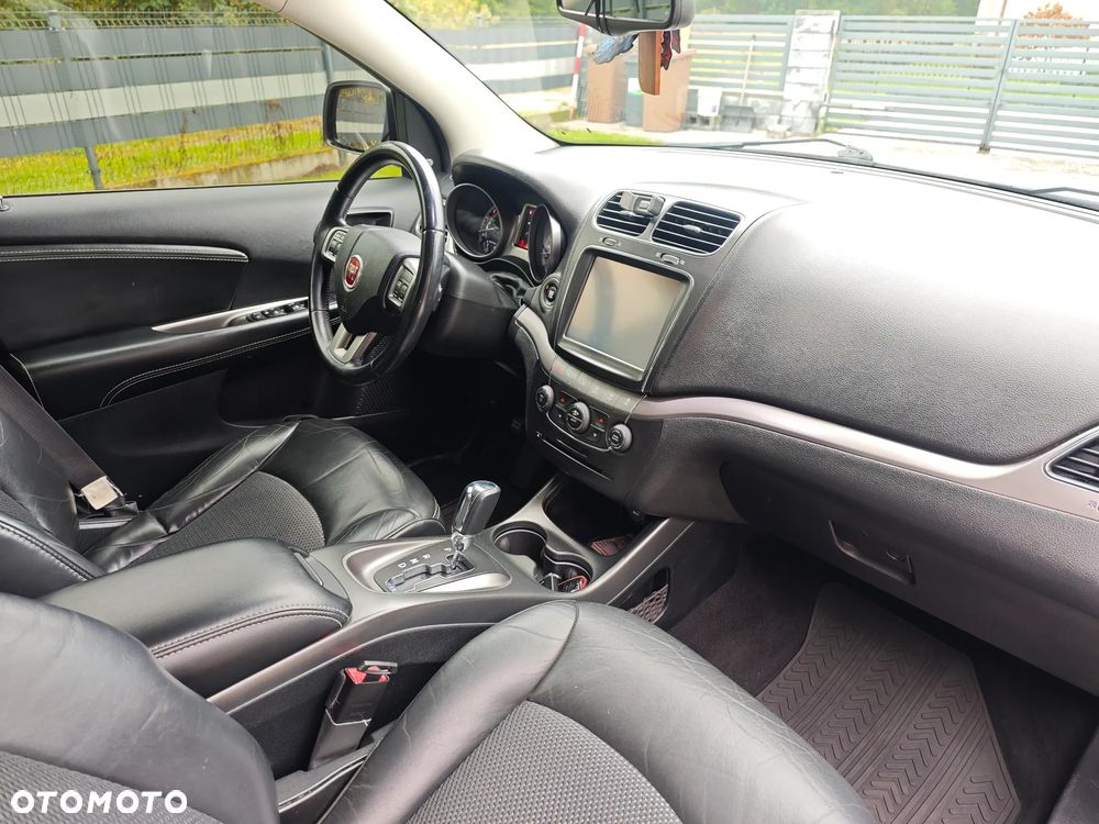 Fiat Freemont 2.0 Multijet 16V DPF Automatik Allrad Cross - 12