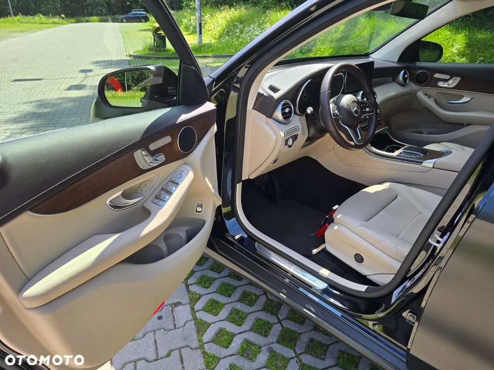 Mercedes-Benz GLC 200 d 4-Matic Business Edition - 10