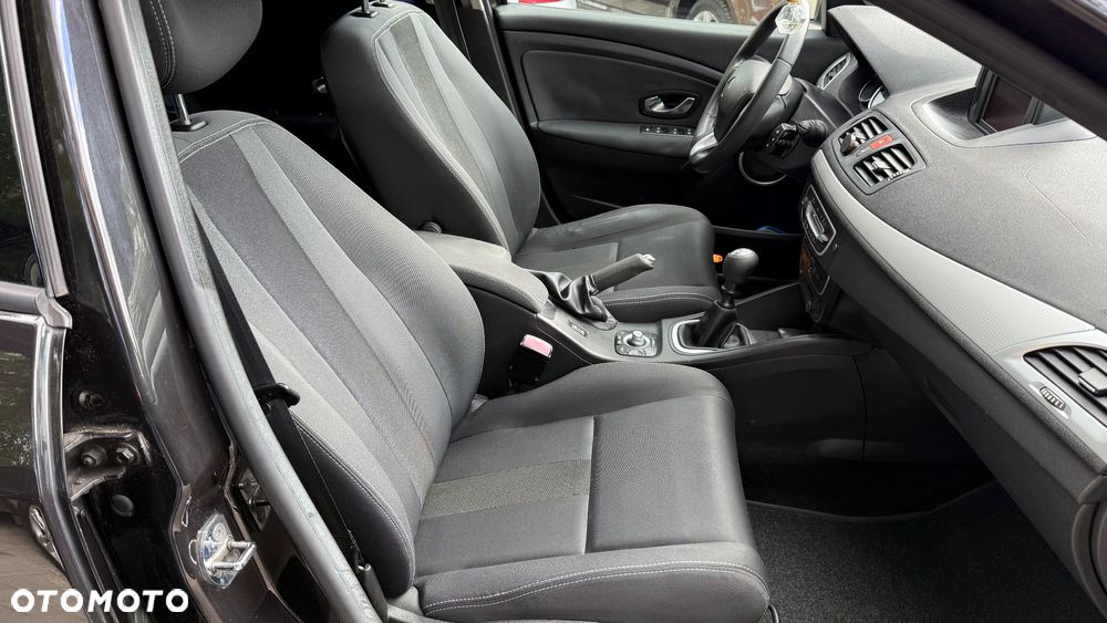 Renault Megane 1.6 16V 110 Paris - 34