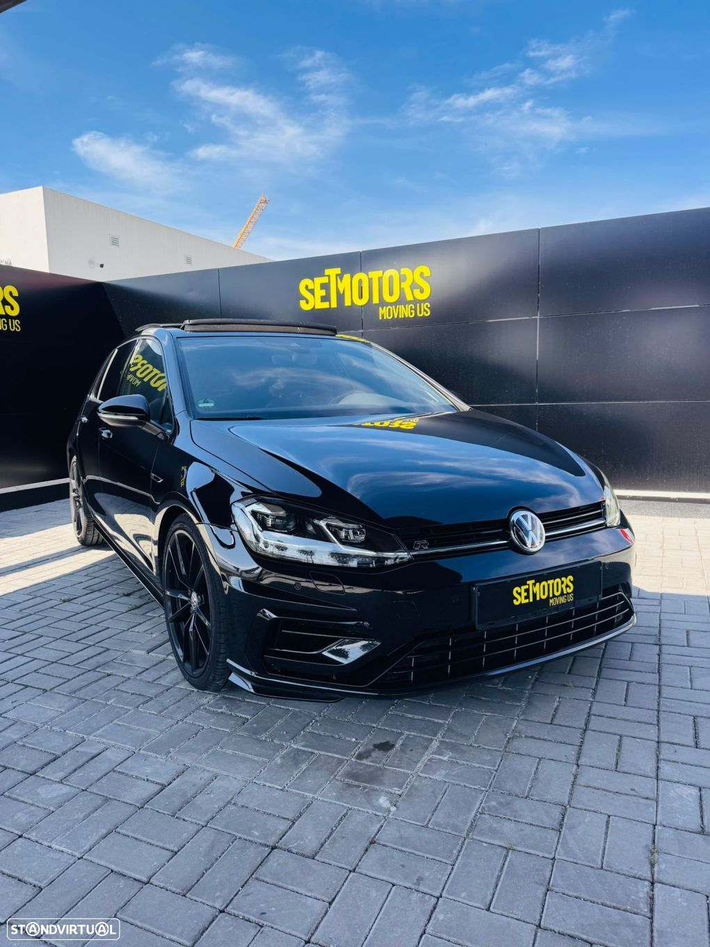 VW Golf 2.0 TSI R DSG - 1