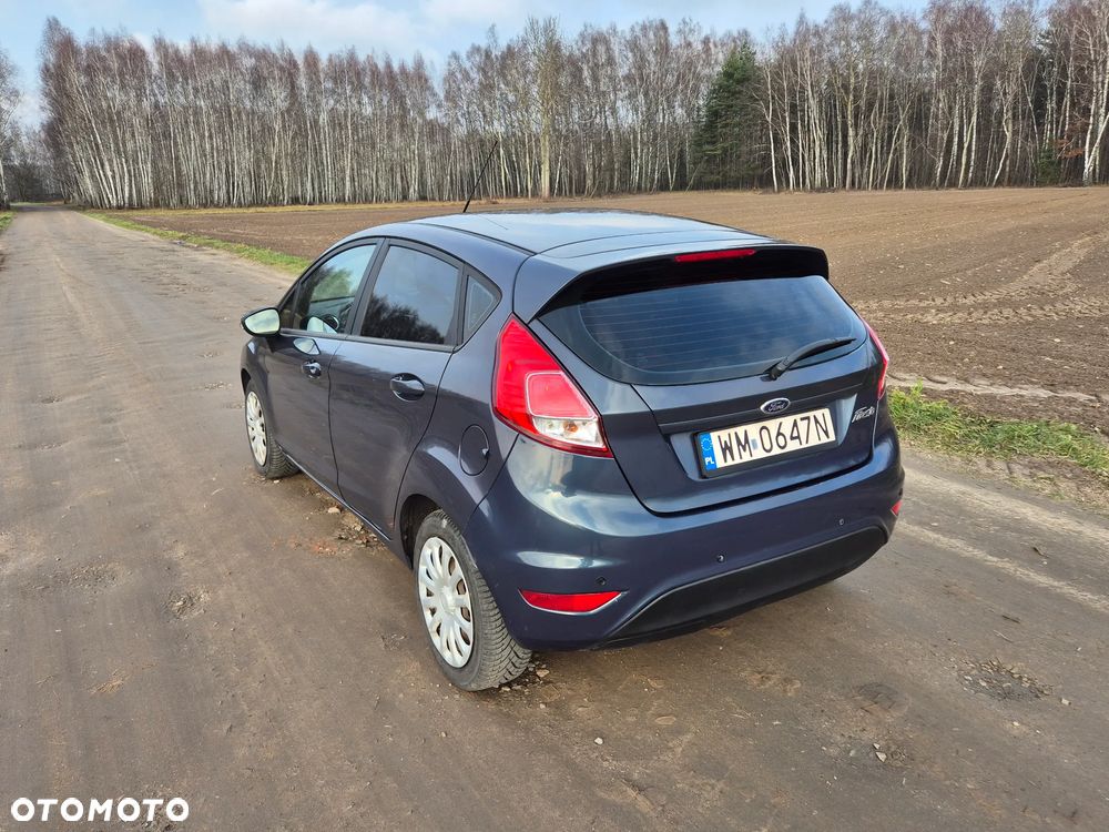 Ford Fiesta 1.5 TDCi Ambiente - 5