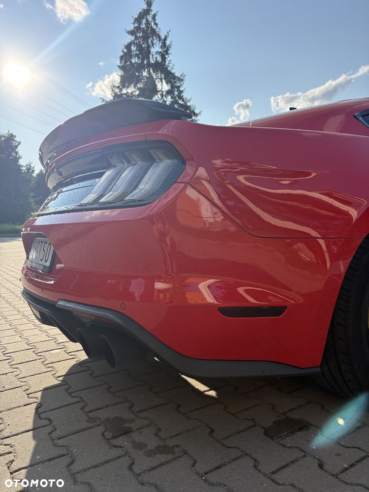 Ford Mustang - 6