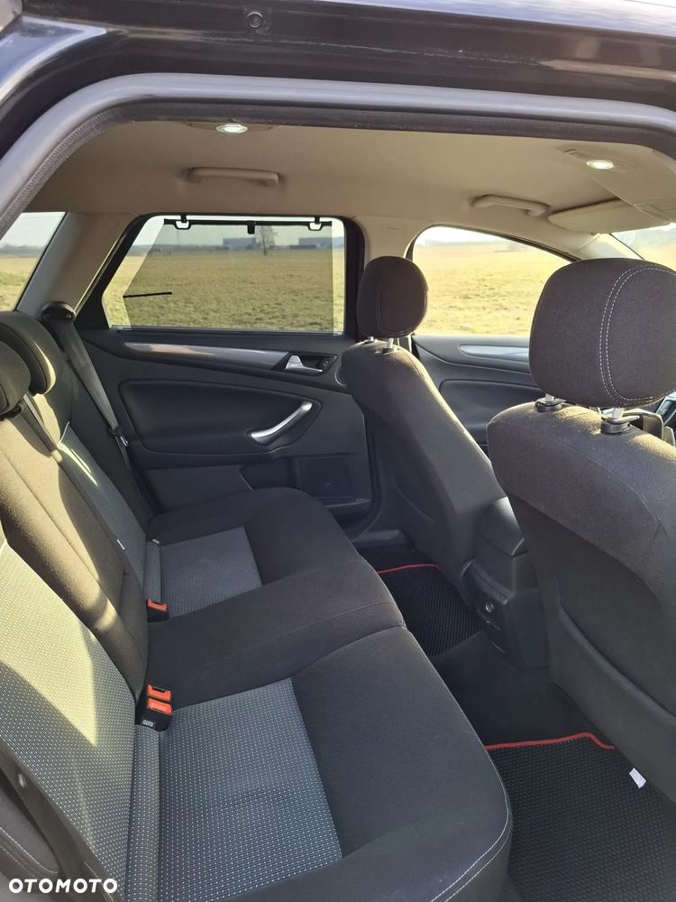 Ford Mondeo 2.0 TDCi Titanium - 13