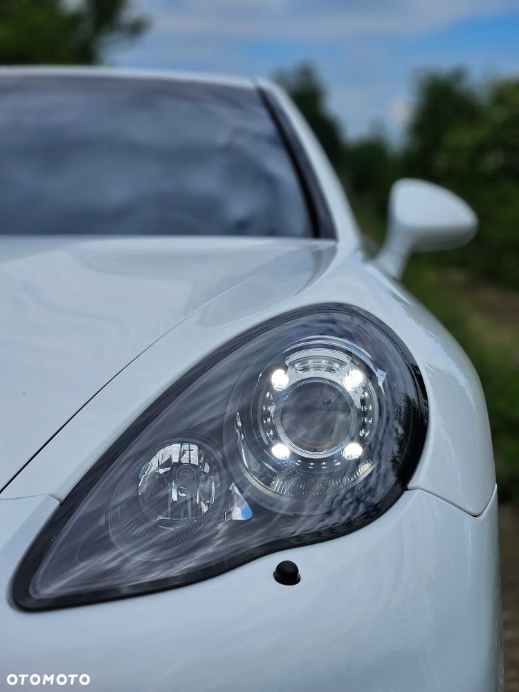 Porsche Panamera - 20