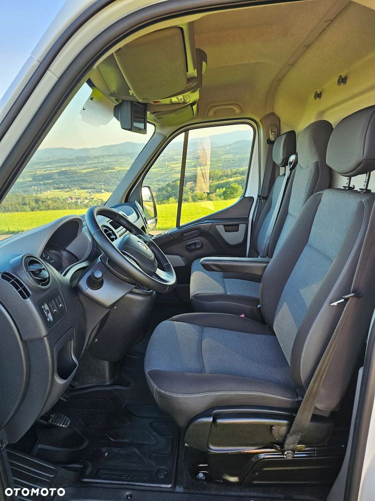 Renault Master - 17
