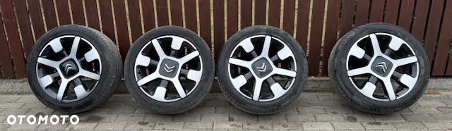 Citroën C4 Cactus 1.2 PureTech Shine EU6 - 21