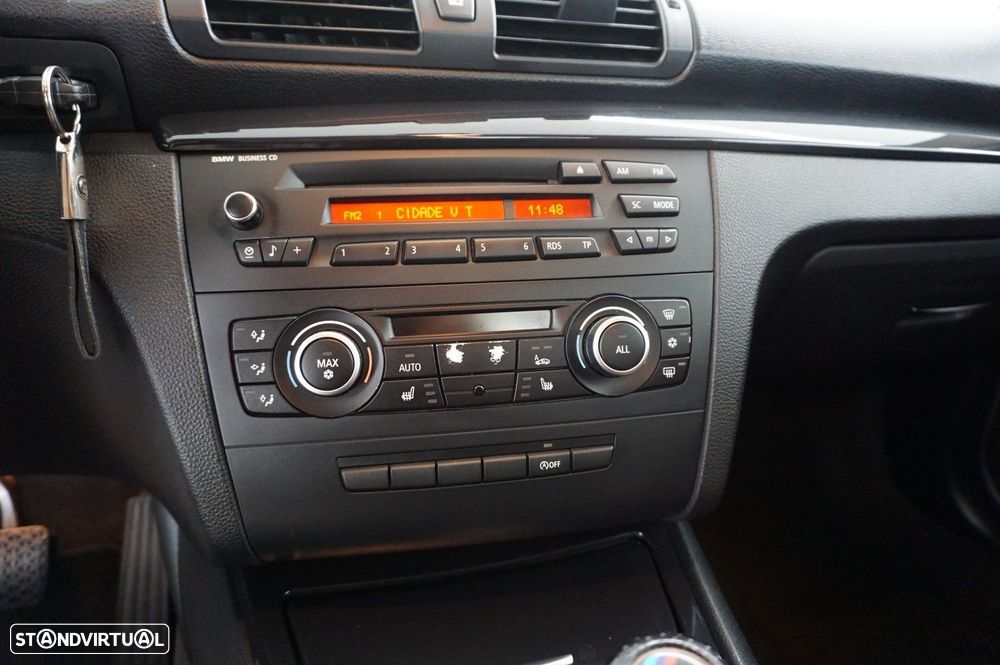BMW 118 d Line Sport - 16