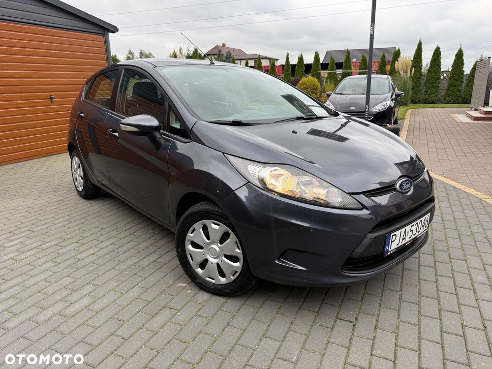 Ford Fiesta - 28