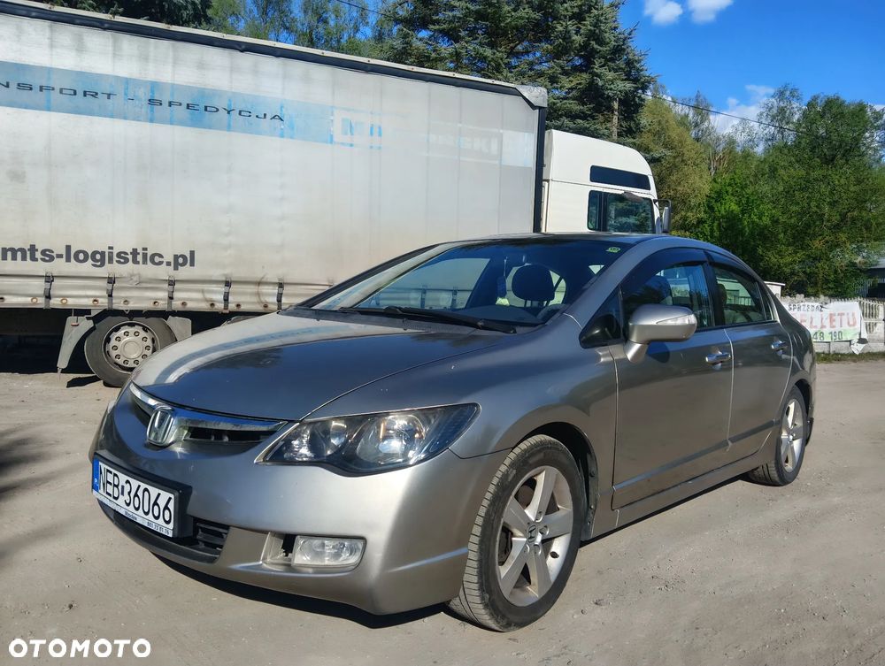 Honda Civic 1.8 Executive - 1