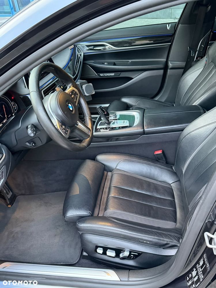 BMW Seria 7 730d xDrive - 17