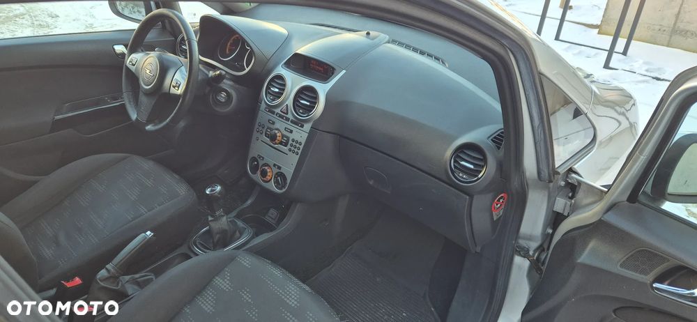 Opel Corsa - 5
