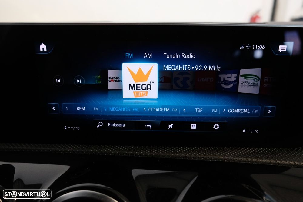 Mercedes-Benz CLA 200 Shooting Brake AMG Line Aut. - 17