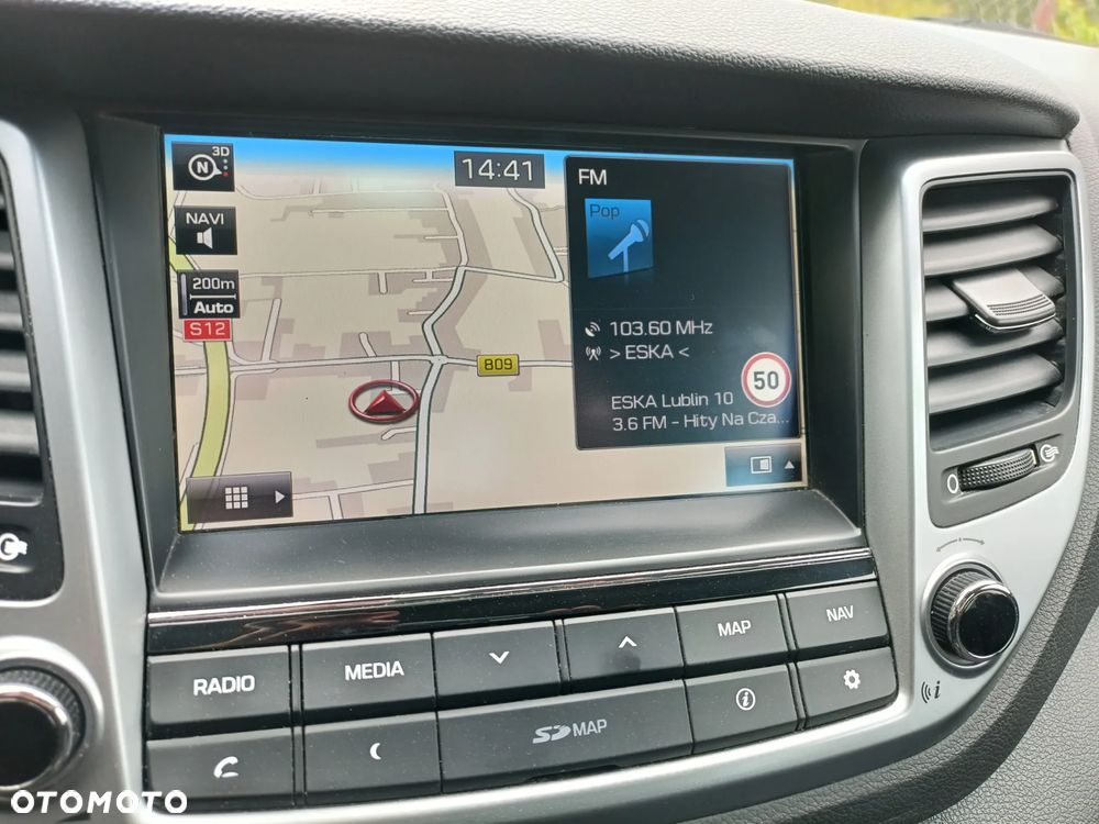 Hyundai Tucson 2.0 CRDI BlueDrive Style 2WD - 14
