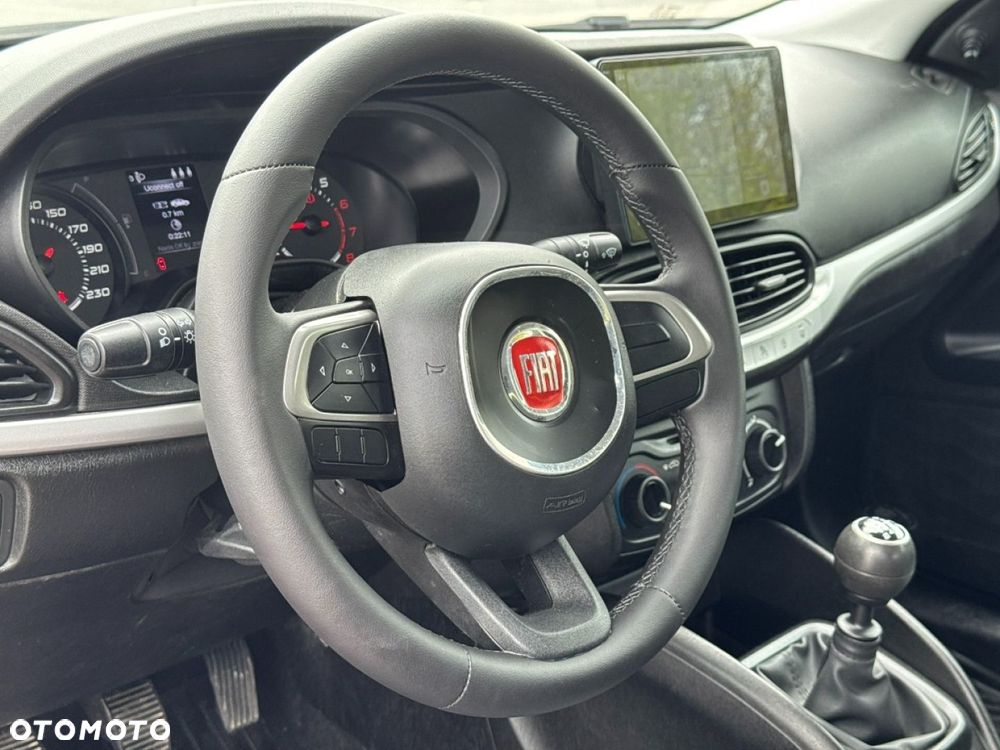 Fiat Tipo - 40