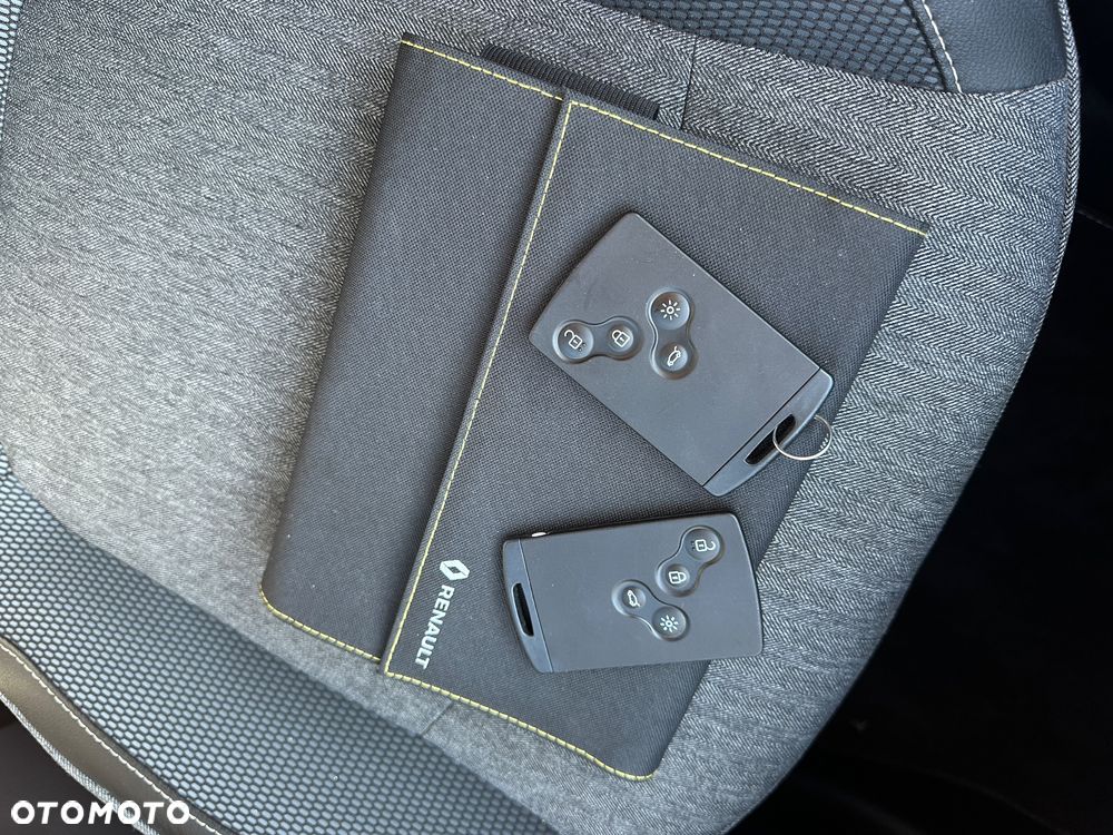 Renault Captur 1.2 Energy TCe Night&Day EDC - 9