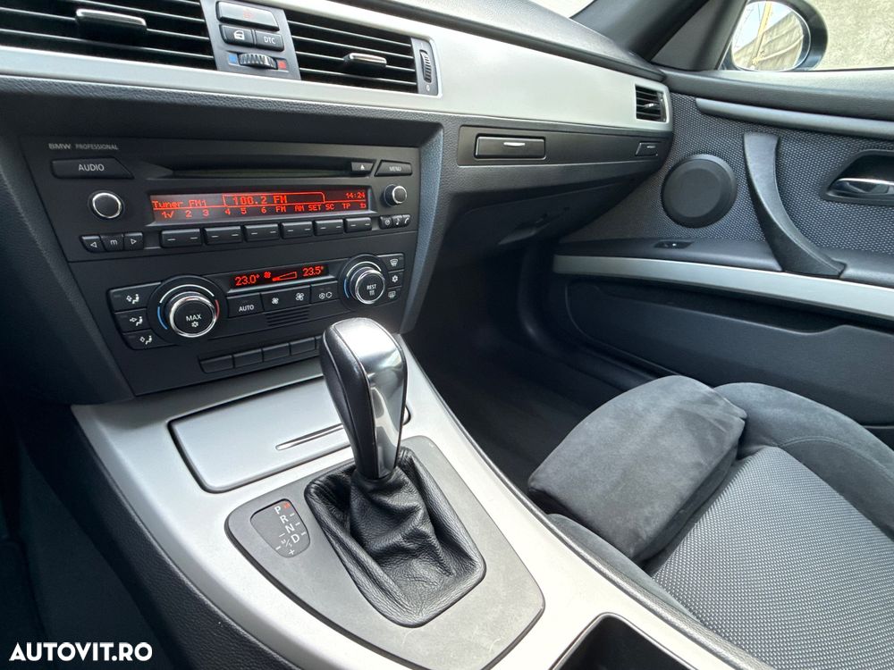 BMW Seria 3 320d DPF Aut. - 18