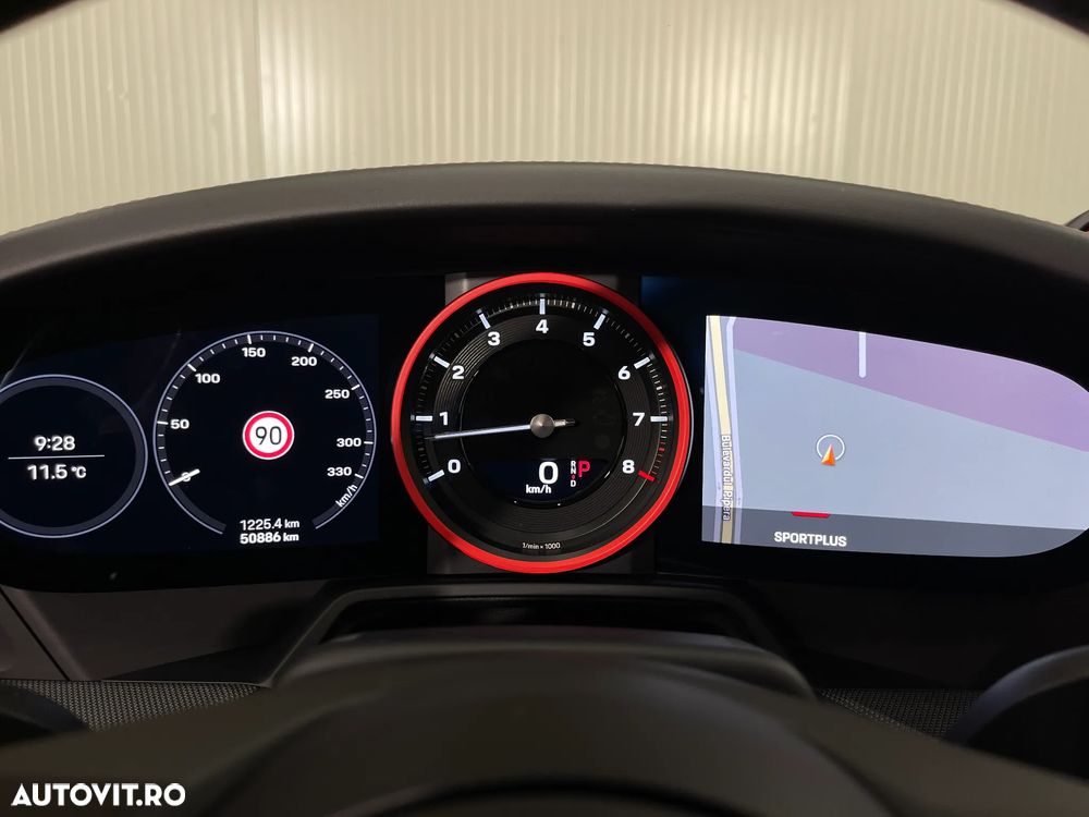 Porsche 911 4S PDK - 32