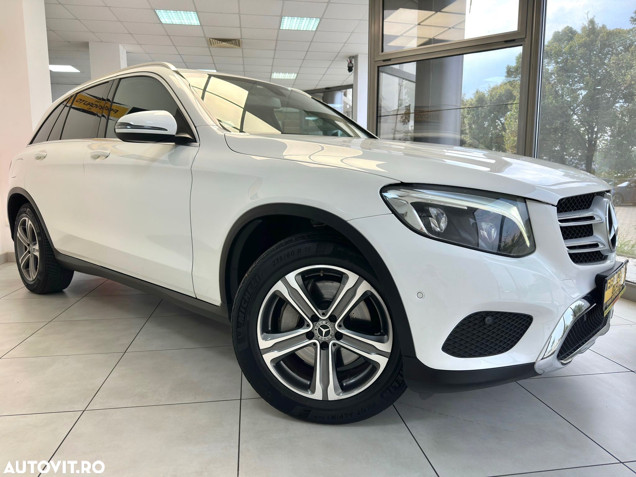 Mercedes-Benz GLC 220 d 4Matic 9G-TRONIC - 1